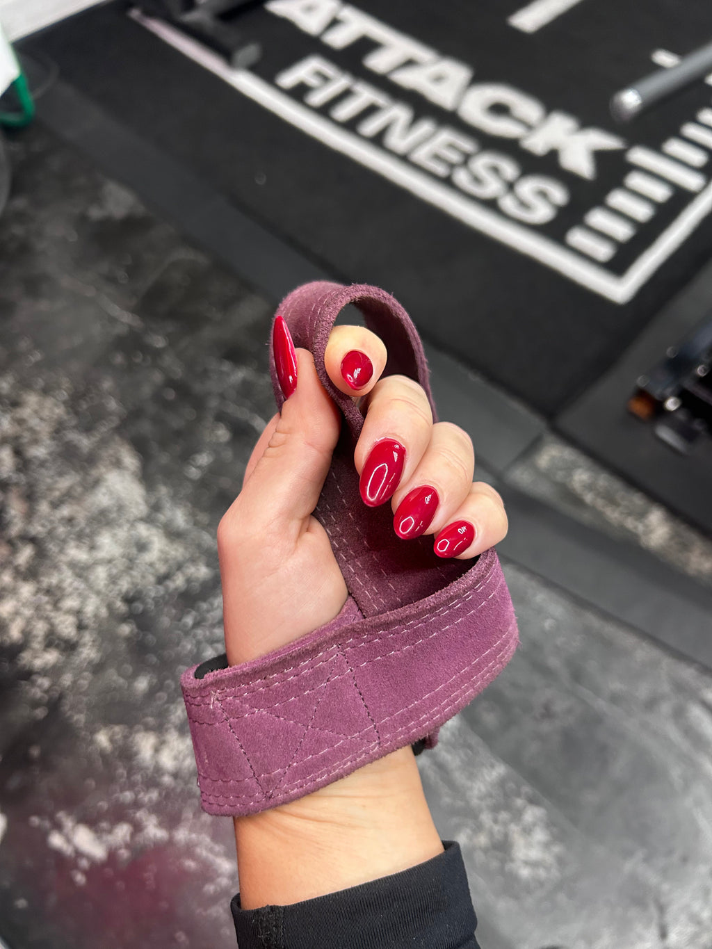 GymPin Padded Leather Weight Lifting Straps